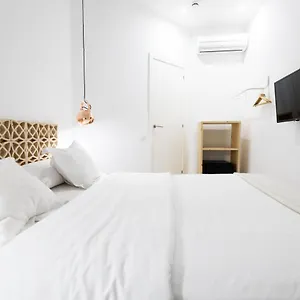 Bruc & Bruc Albergue Barcelona